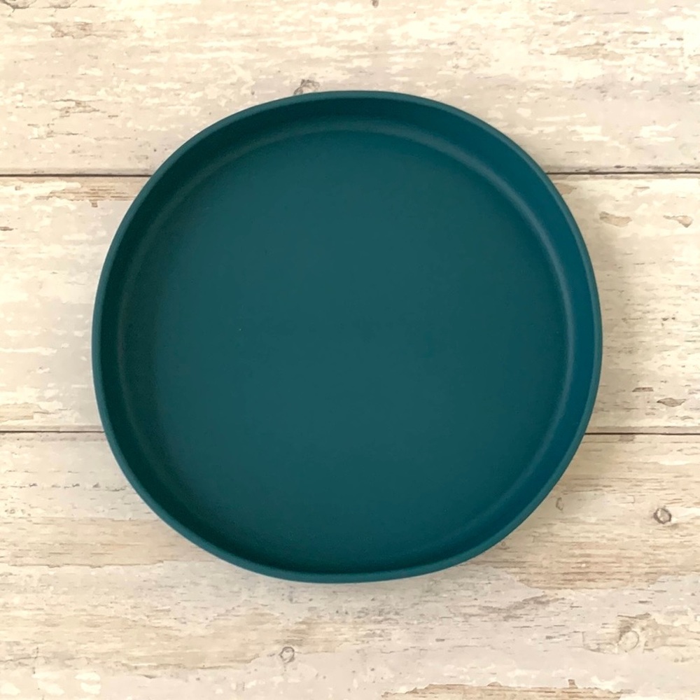 Mushie Kids Silicone Suction 8in Plate Dark Blue Color Baby Toddler Feeding NEW